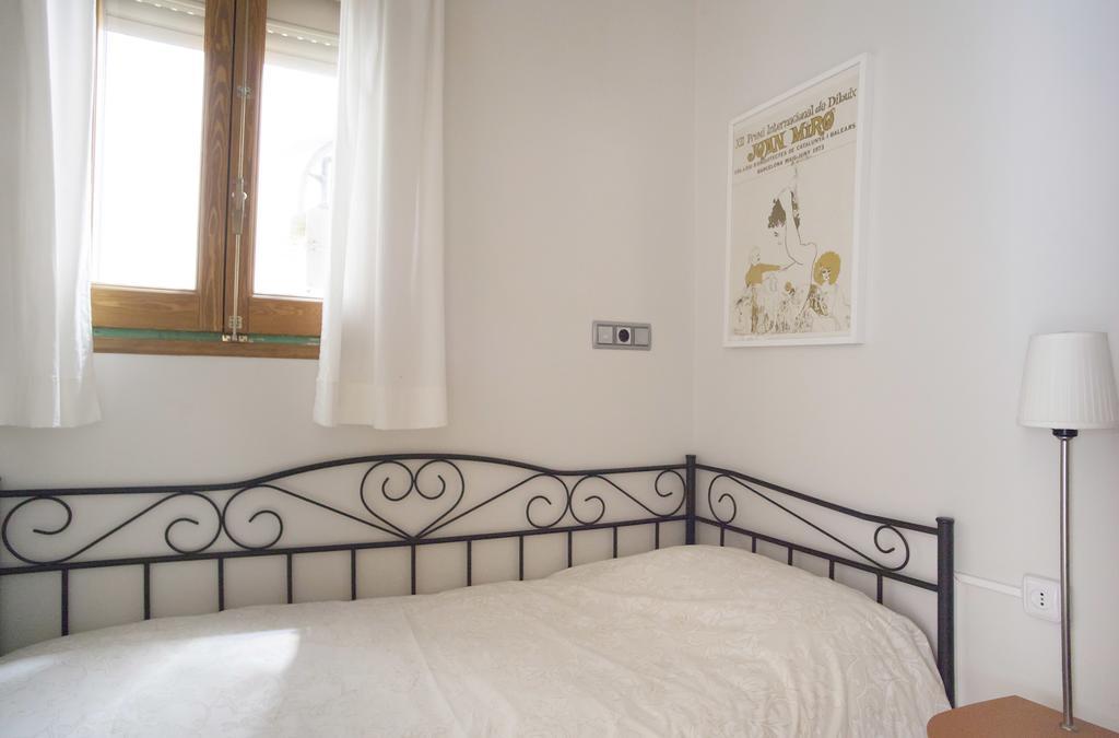 Aparteasy - Authentic Family Apartment Barcellona Esterno foto